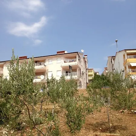 Apartment Braje Opatijska *